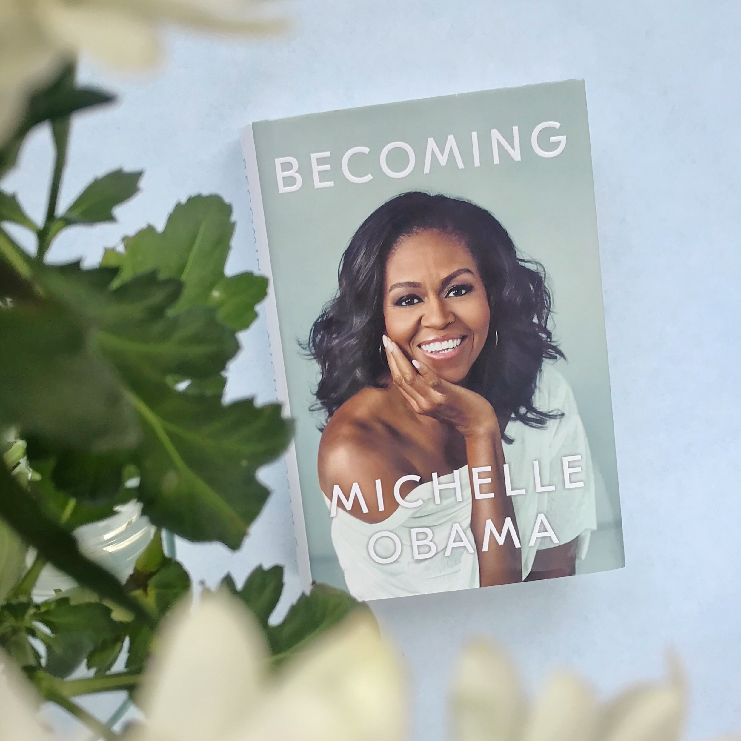 Picture of 'Becoming' book by Michelle Obama